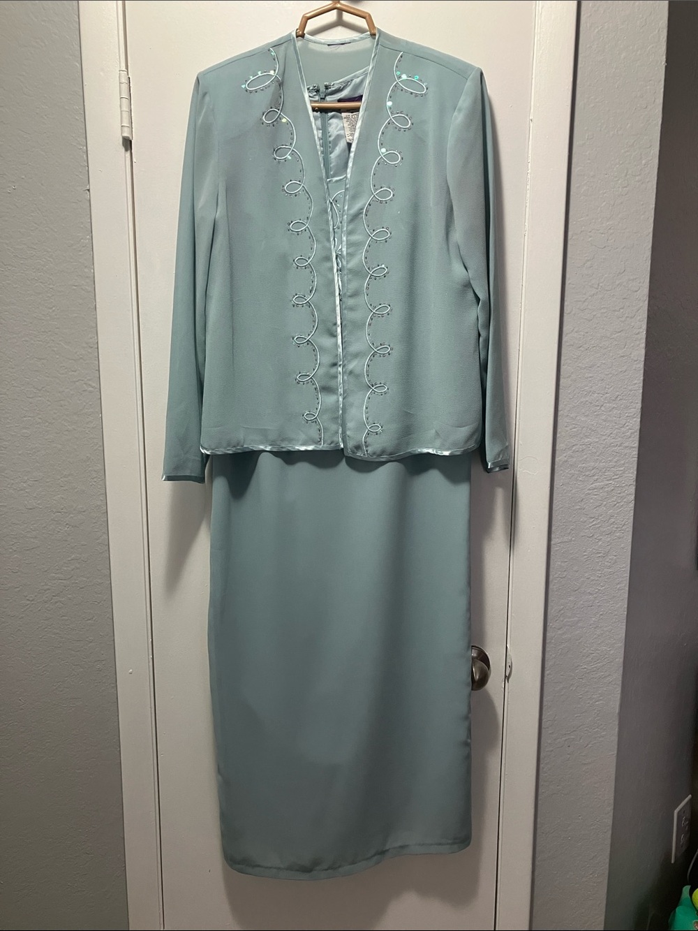 Metaphor Women's Two-Piece Maxi Dress Set in Mint